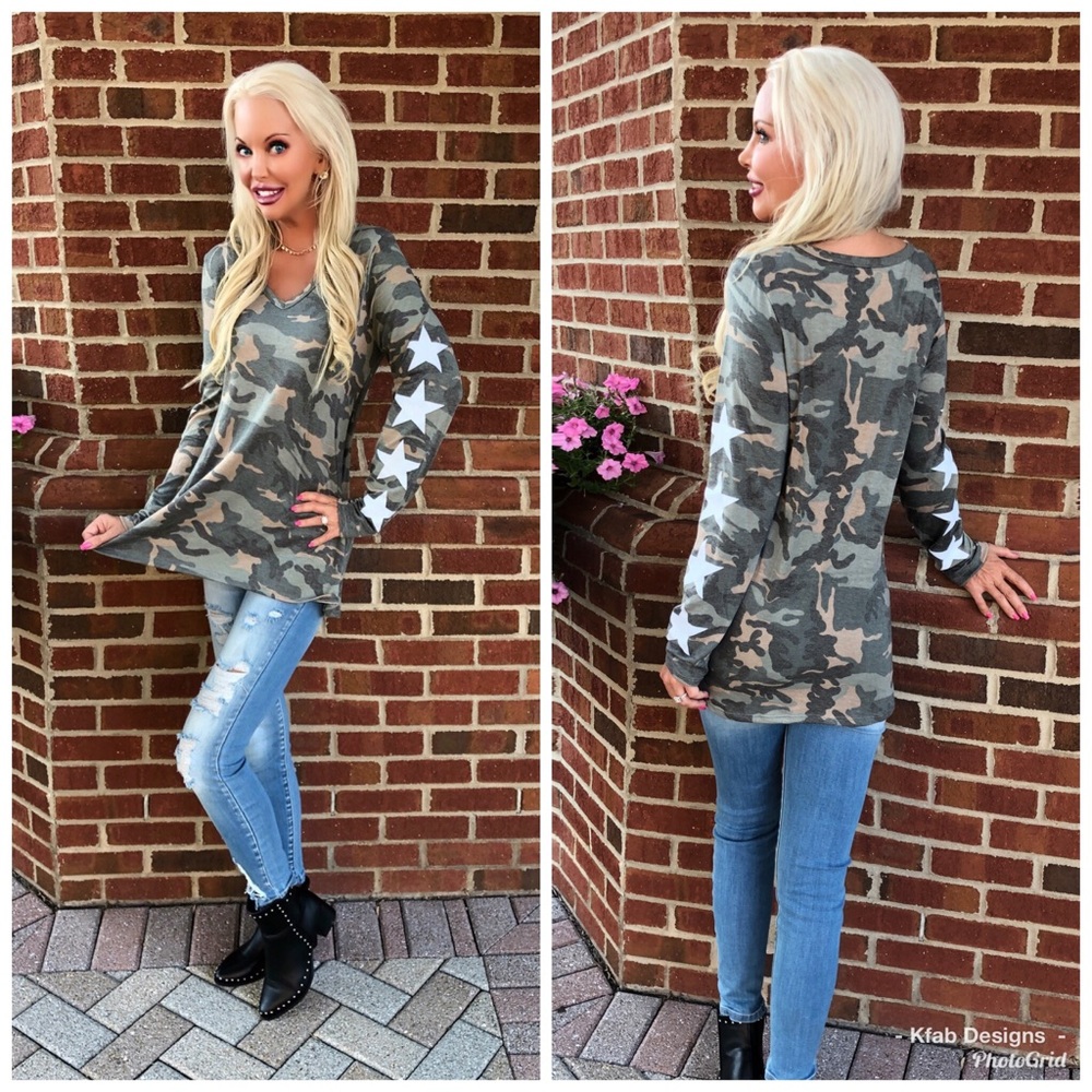 🛍 LAST 1! Camo Star ⭐️ Print U Neck Top! - Picture 7 of 8